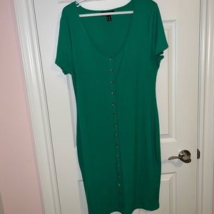 Green button up midi dress - forever 21 - 2X